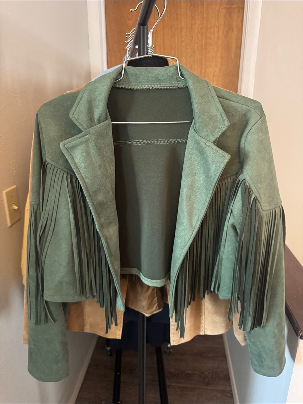 NEW! Gorgeous dark green fringe jacket - Picture 1 of 3